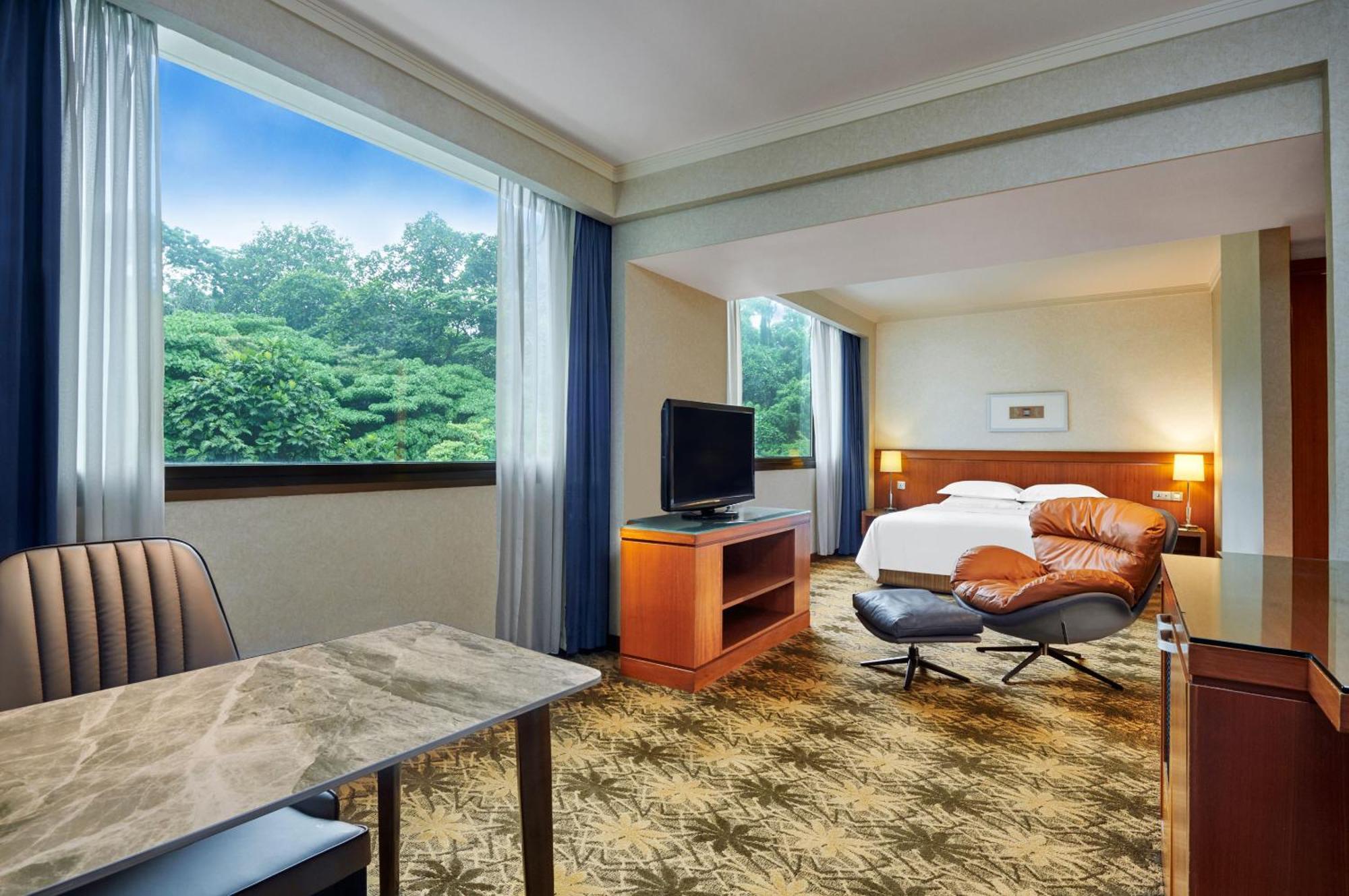 Concorde Hotel 4*